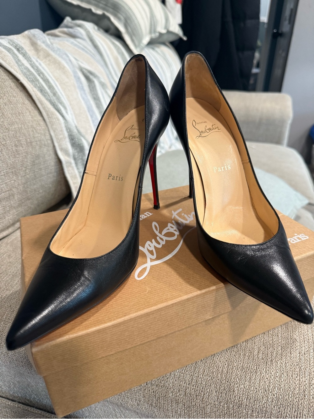 Christian Louboutin Decolette pumps size 40